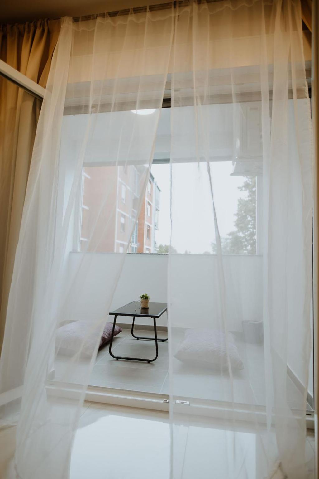 Apartman 007 Vukovár Kültér fotó